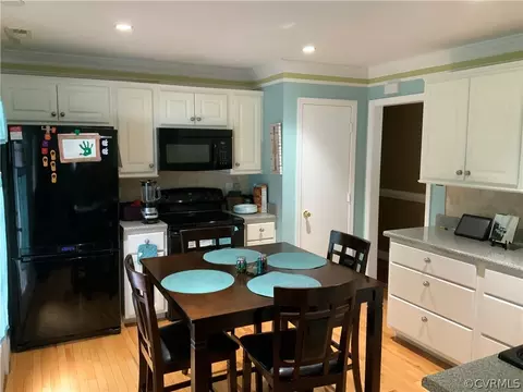 2405 Crumpton Dr, Richmond, VA 23224 photo 3