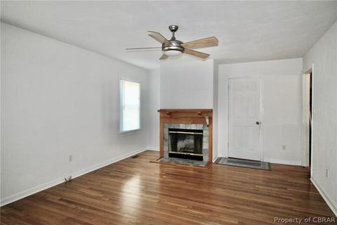7470 Matoaka Ave, Gloucester Point, VA 23062 photo 9