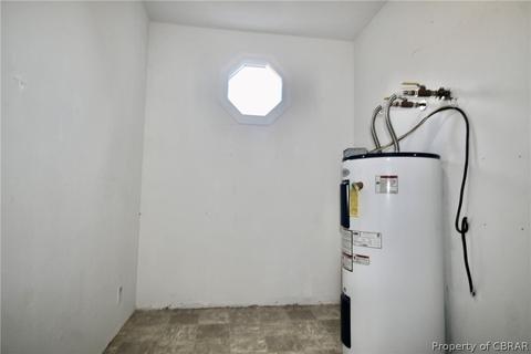 7470 Matoaka Ave, Gloucester Point, VA 23062 photo 15