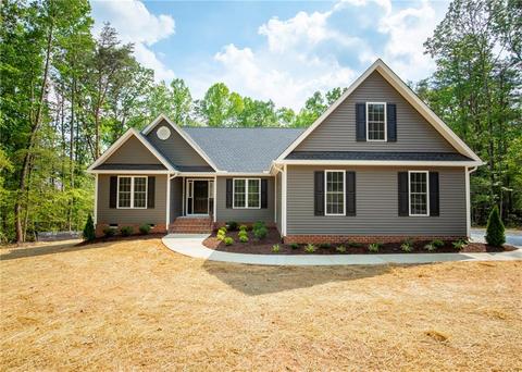 3004 Preston Park Ter, Sandy Hook, VA 23153 photo 1