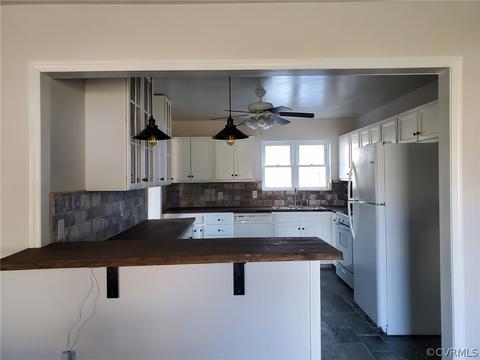 40 Sacramento Dr, Hampton, VA 23666 photo 5