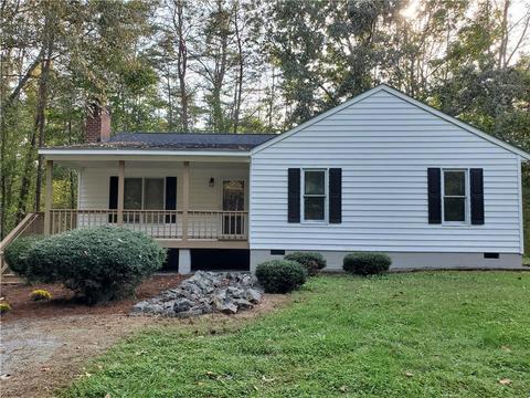 1536 Willow Brook Rd, Bumpass, VA 23024 photo 2
