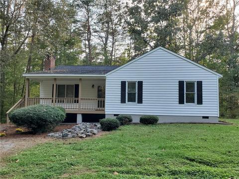 1536 Willow Brook Rd, Bumpass, VA 23024 photo 1