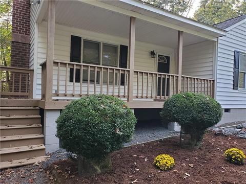 1536 Willow Brook Rd, Bumpass, VA 23024 photo 4