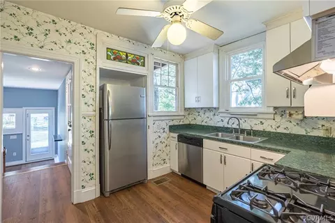 3852 Brook Rd, Richmond, VA 23227 photo 10