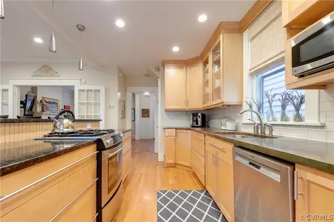 3329 Stuart Ave, Richmond, VA 23221 photo 15