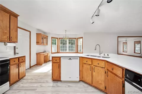 764 Dorrell Rd, Aylett, VA 23009 photo 24