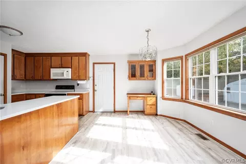 764 Dorrell Rd, Aylett, VA 23009 photo 6
