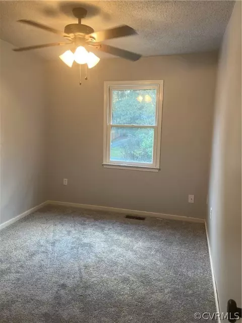 3822 Beechtree Ct, Richmond, VA 23234 photo 9