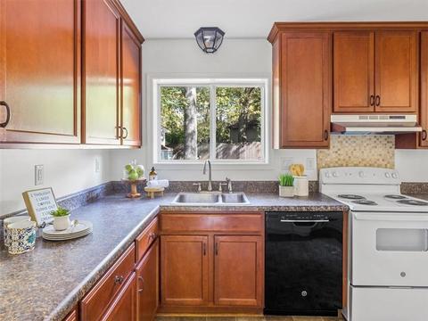 1000 Warminster Dr, Midlothian, VA 23113 photo 11