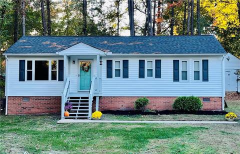 3110 Kellynn Dr, Midlothian, VA 23112 photo 1