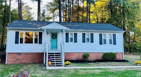 3110 Kellynn Dr, Midlothian, VA 23112 photo 2