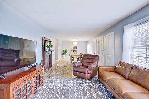 468 Gloucester Rd, Saluda, VA 23149 photo 5