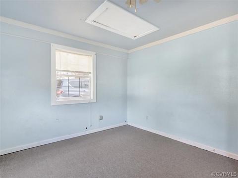 411 E North St, Wakefield, VA 23888 photo 6
