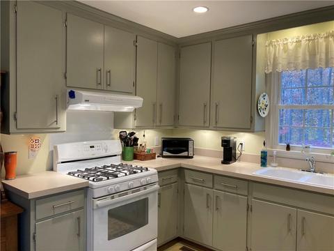 301 Squirrel Path, Charlottesville, VA 22901 photo 11