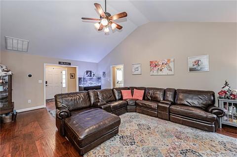 4404 Olgers Rd, Sutherland, VA 23885 photo 10