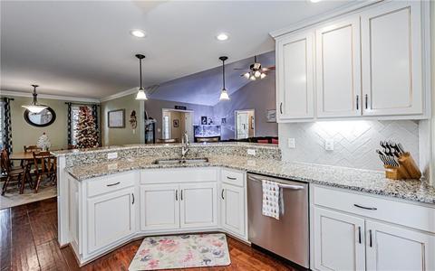 4404 Olgers Rd, Sutherland, VA 23885 photo 18