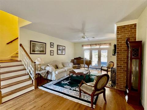 5901 Fox Crest Ct, Midlothian, VA 23112 photo 6