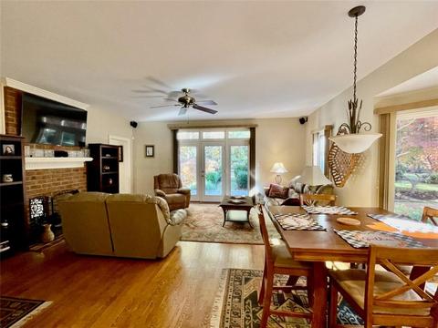 5901 Fox Crest Ct, Midlothian, VA 23112 photo 13