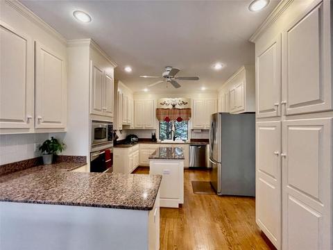5901 Fox Crest Ct, Midlothian, VA 23112 photo 14