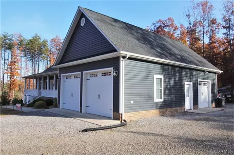 708 S Constitution, Dillwyn, VA 23936 photo 23