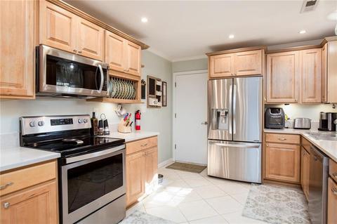1760 Highland Dr, Gloucester Point, VA 23062 photo 12