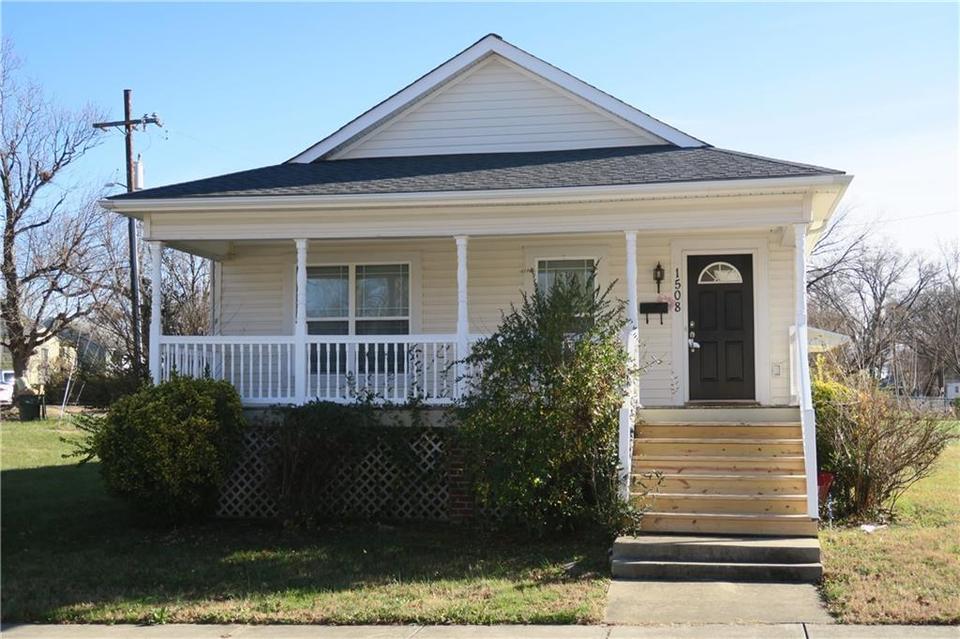 1508 Dinwiddie Ave, Richmond, VA 23224 11 Photos MLS 2135891 Movoto