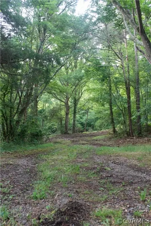 3340 Cedar Plains Rd, Sandy Hook, VA 23153 photo 2