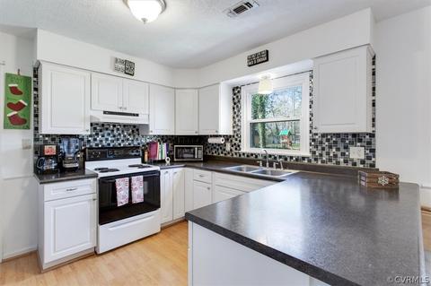 7602 Walnut Rd, Gloucester, VA 23061 photo 12