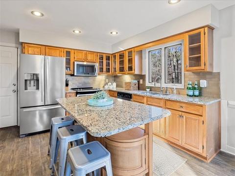 6005 Lansgate Rd, Midlothian, VA 23112 photo 9