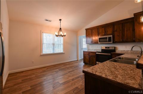 12202 W River Rd, Aylett, VA 23009 photo 3