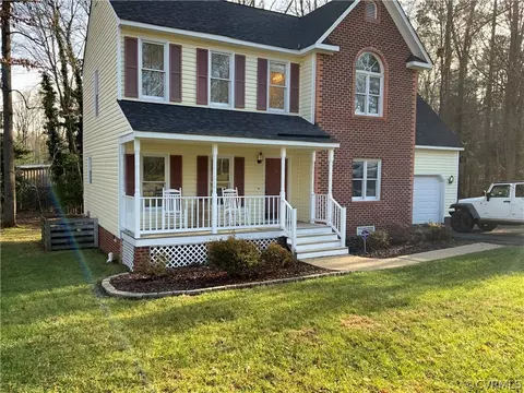 5511 Chestnut Bluff Rd, Midlothian, VA 23112 photo 2
