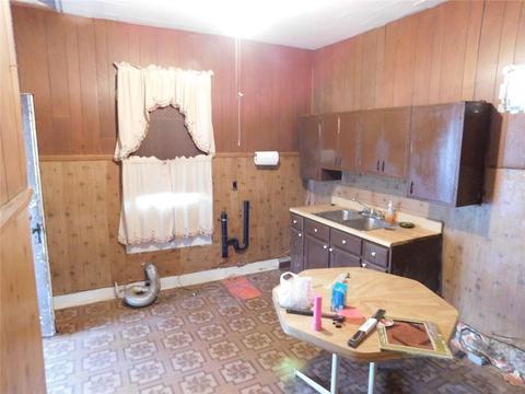 219 E 35th St, Richmond, VA 23224 photo 2