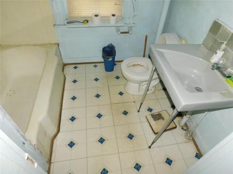 219 E 35th St, Richmond, VA 23224 photo 3