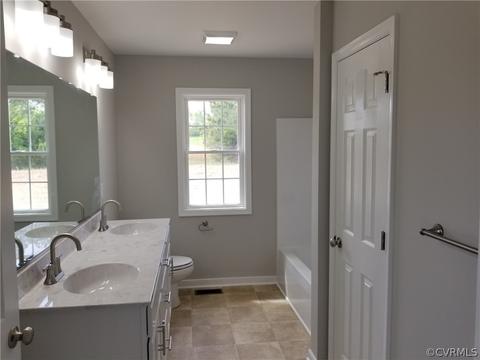 1959 E Courthouse Rd, Blackstone, VA 23824 photo 22