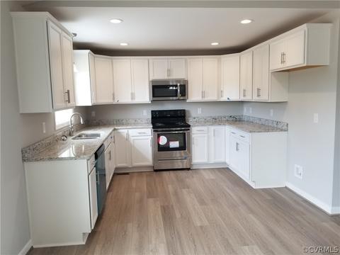1959 E Courthouse Rd, Blackstone, VA 23824 photo 14