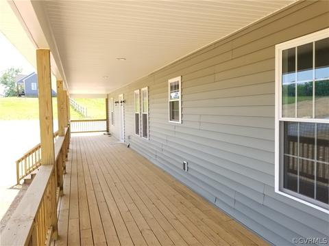 1959 E Courthouse Rd, Blackstone, VA 23824 photo 12