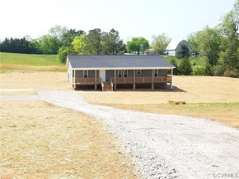 1959 E Courthouse Rd, Blackstone, VA 23824 photo 5