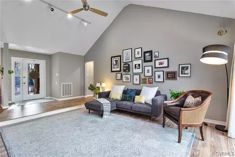 14204 Spring Gate Ter, Midlothian, VA 23112 photo 8