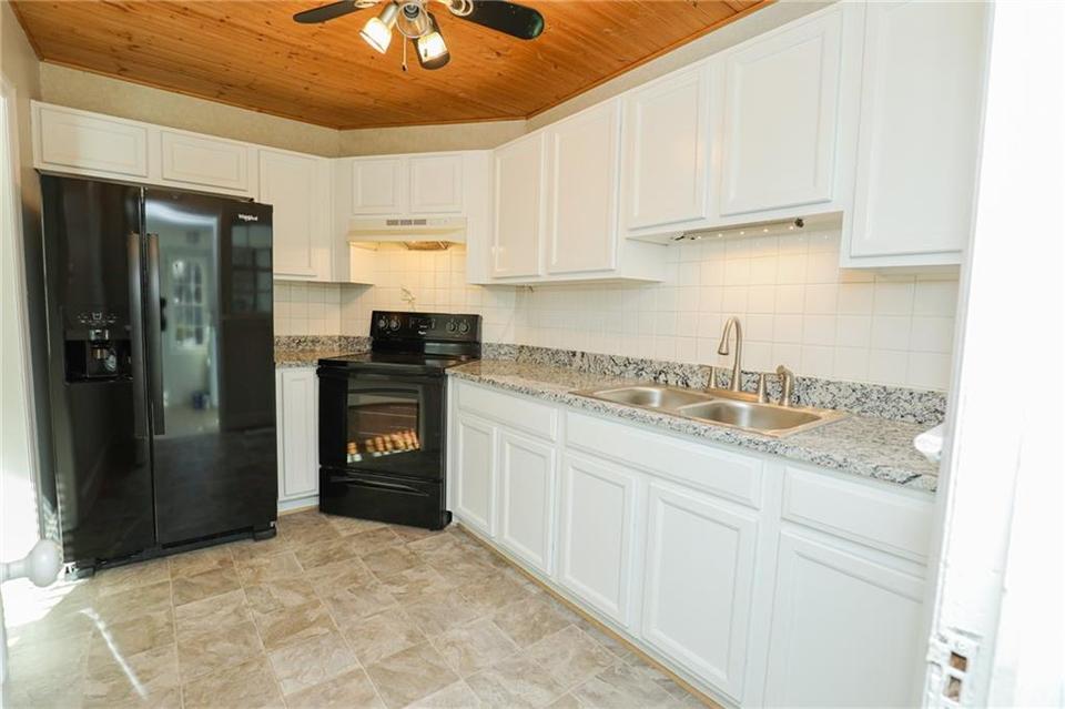  245 Defense Ave, Sandston, VA 23150 photo 20