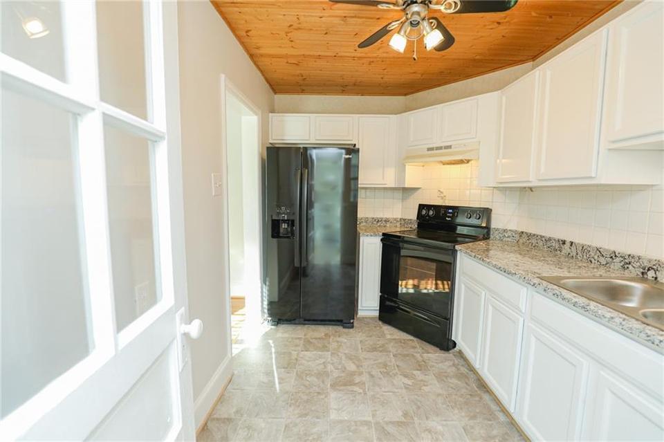  245 Defense Ave, Sandston, VA 23150 photo 19
