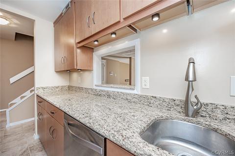 11791 N Briar Patch Dr, Midlothian, VA 23113 photo 9