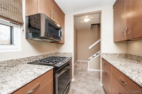 11791 N Briar Patch Dr, Midlothian, VA 23113 photo 8