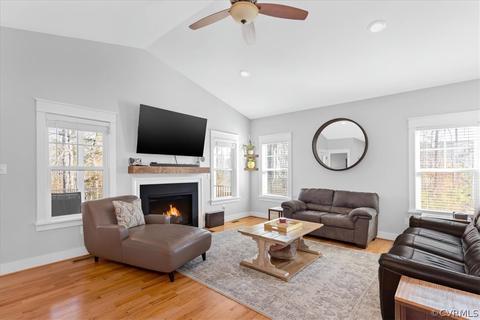 17543 Graffis Ter, Moseley, VA 23120 photo 15