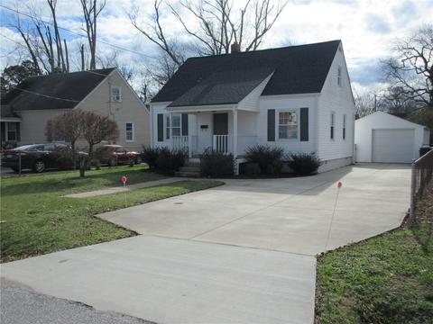 621 Chapel St, Hampton, VA 23669 photo 1