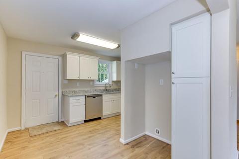 621 Chapel St, Hampton, VA 23669 photo 16