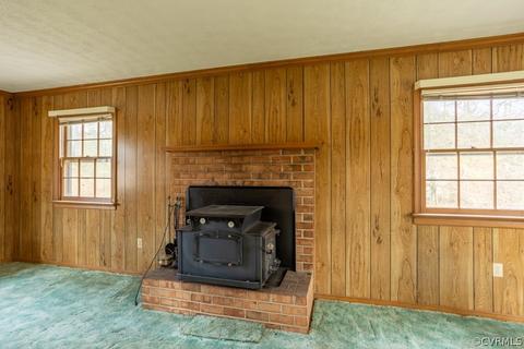 1995 Manfield Rd, Aylett, VA 23009 photo 9