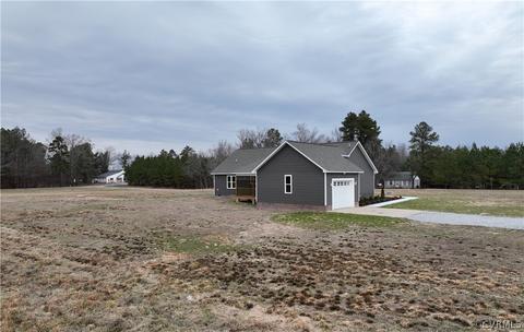 206 Wilson Rd, Blackstone, VA 23824 photo 5