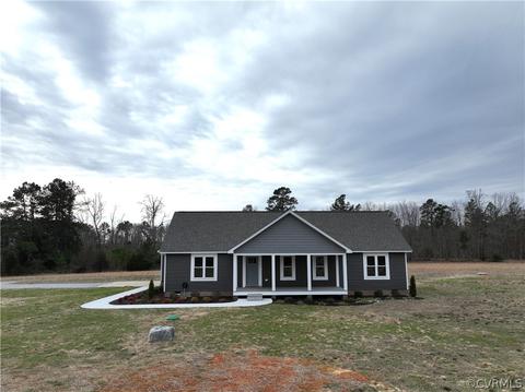 206 Wilson Rd, Blackstone, VA 23824 photo 2