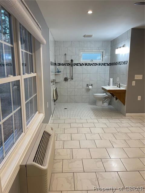 7659 Walnut Rd, Gloucester, VA 23061 photo 11